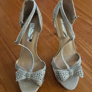 INC CHAMPAGNE COLOR 4 inch heel